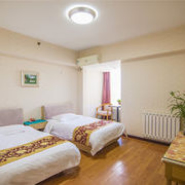 ゴールデン ツリー ビジネス ホテル (金树酒店)