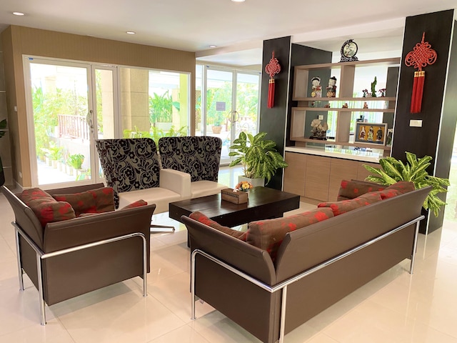 14 プレイス スクンビット スイーツ -  SHA Plus