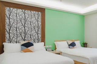 LJ ホテル (旅捷商務旅館)