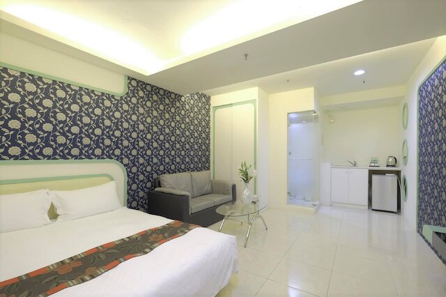 LJ ホテル (旅捷商務旅館)