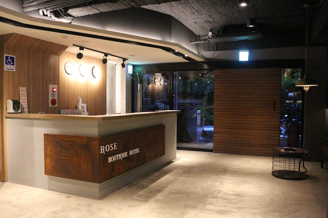 ローズ ブティック ホテル雙城ホール (皇家玫瑰旅館雙城館)