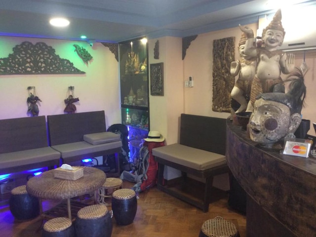 シャンカライ ホステル