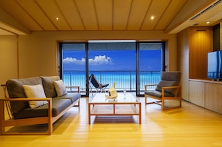 海の旅亭おきなわ名嘉真荘