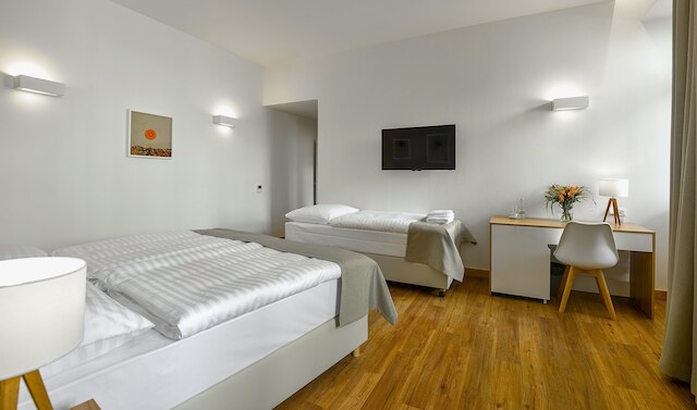 ホテル ガーデン コート