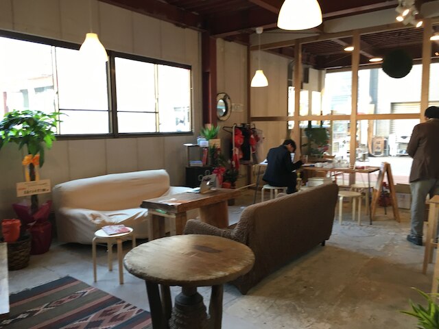 fan! –ABURATSU- Sports Bar & HOSTEL