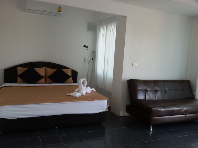 エンガイ サベイ チェンカーン ホームステイ