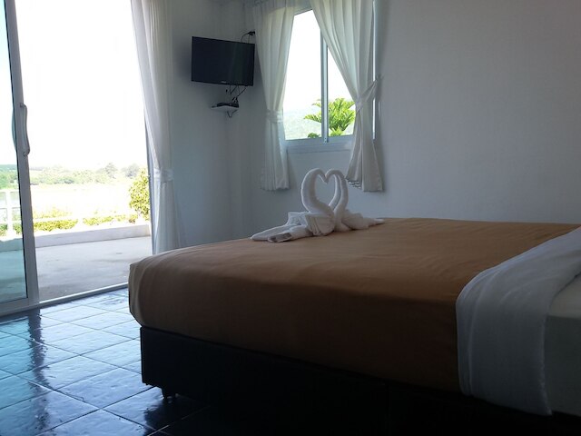 エンガイ サベイ チェンカーン ホームステイ