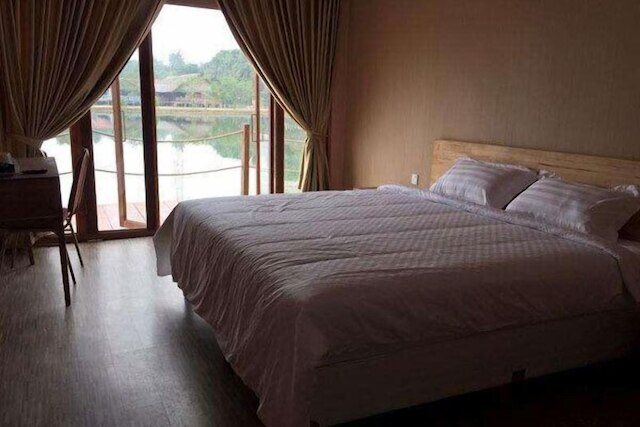 カナカ レイク ヴィラ