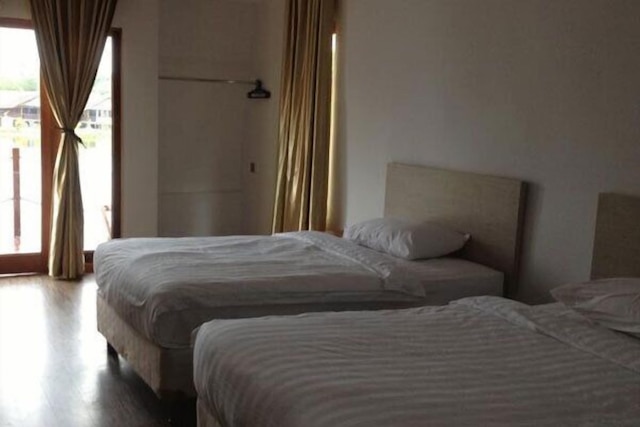 カナカ レイク ヴィラ