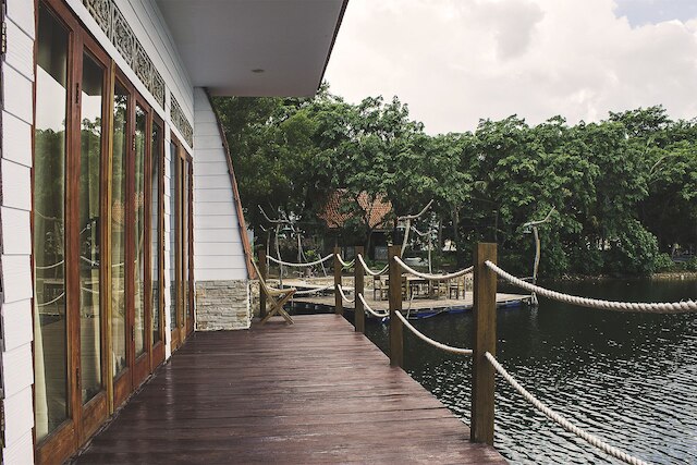 カナカ レイク ヴィラ