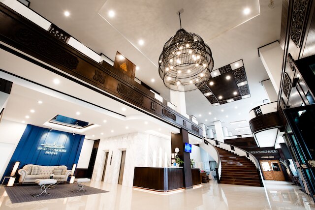 プレー ナカラ ホテル