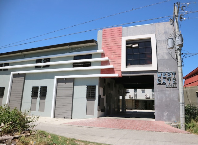 ウエスト ゲート ホテル