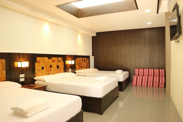 ウエスト ゲート ホテル