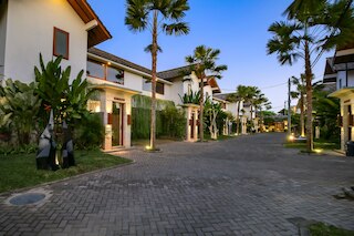 サヌール・アート・ヴィラズ