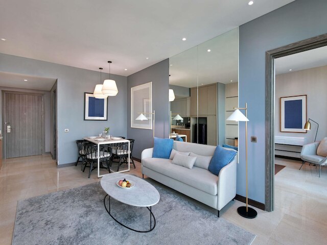 ノボテル サマトール スラバヤ ティムール