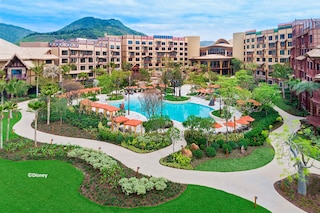 ディズニー・エクスプローラーズ・ロッジ (迪士尼探索家度假酒店)