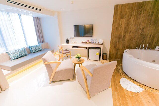 ザンド モラダ パタヤ