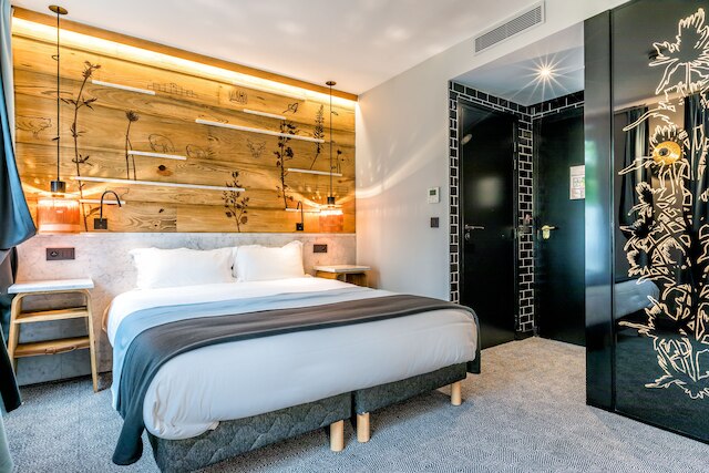 オテル レストラン オ ブフ クロンヌ