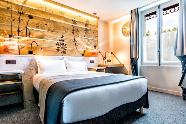 オテル レストラン オ ブフ クロンヌ