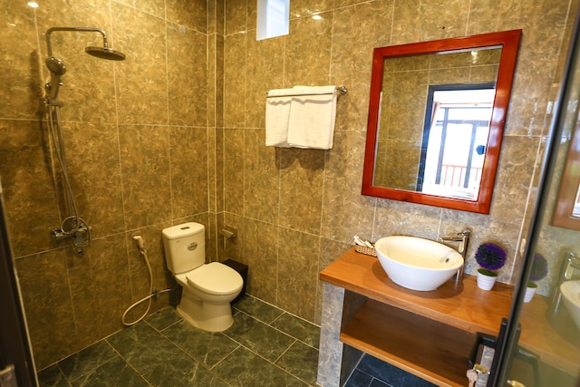 アン バン ビーチ ドルフィン ホームステイ ホイアン