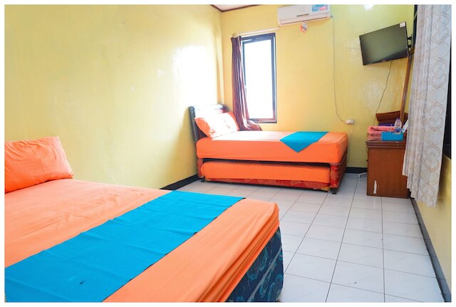 ブディ ハウス & フード ステーション