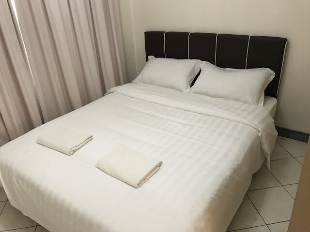 サンセット & シービュー バケーション コンドズ アット マリーナ コート リゾート コンド