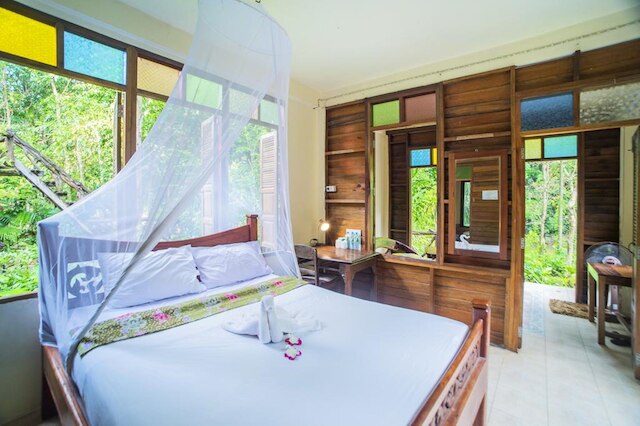 アーツ リバービュー ロッジ