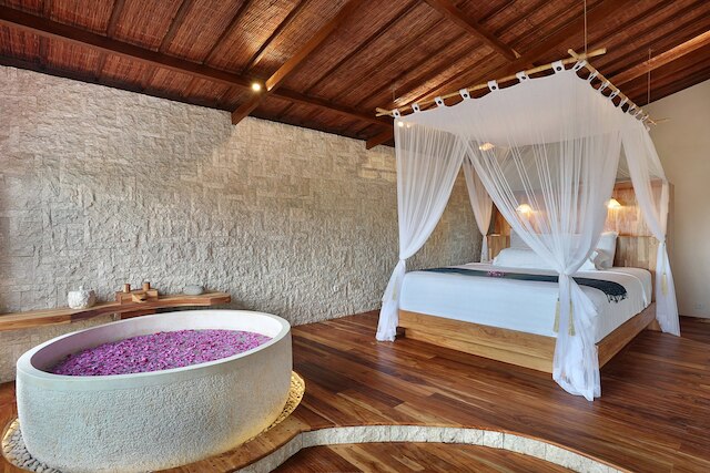 ブリージー ポイント ヴィラズ