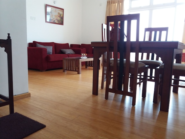 コロンボ シー ビュー アパートメント