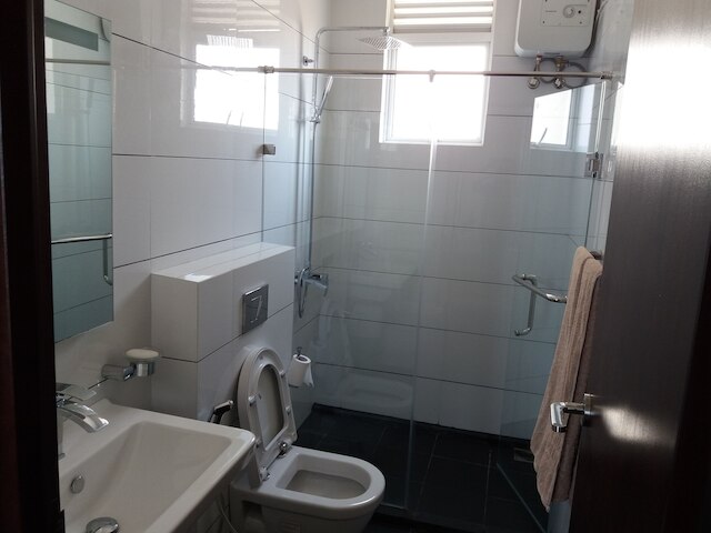 コロンボ シー ビュー アパートメント