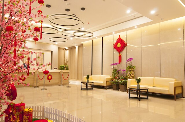 ホーム プラス スイート ホテル アンド アパートメント (紅璞禮遇武漢都市店)