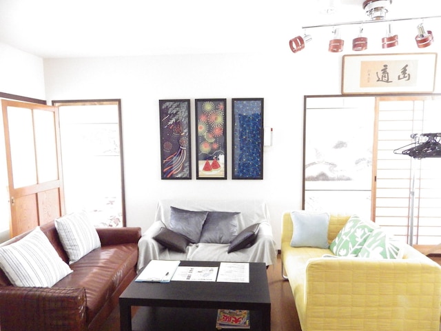 コンドミニオ百舌鳥 102