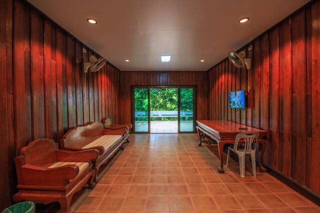 ミットクーンユウム ホテル