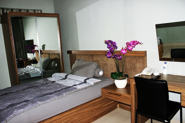 セトラ プリアンガン ゲストハウス