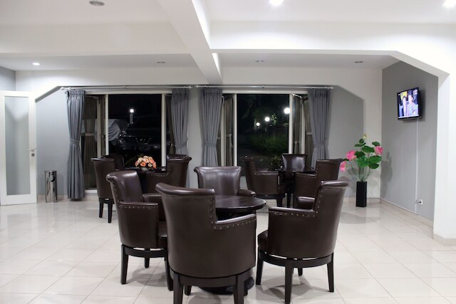 セトラ プリアンガン ゲストハウス