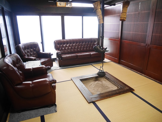 いろりの民宿 惣助