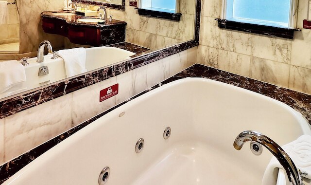 グランド コンコルディア ホテル (鹏润国际大酒店)