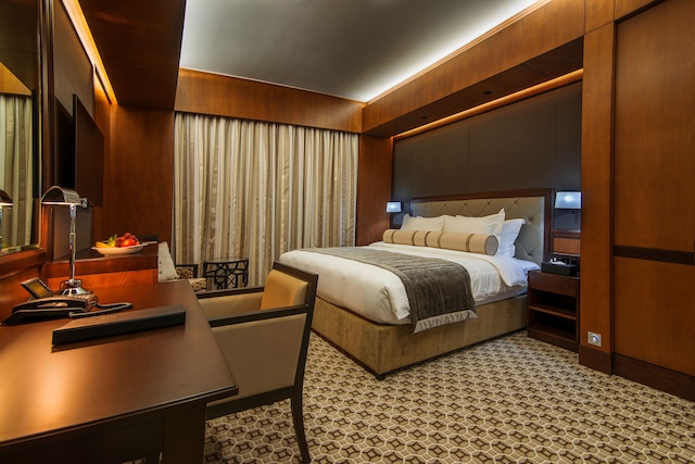 アイラ グランド ホテル