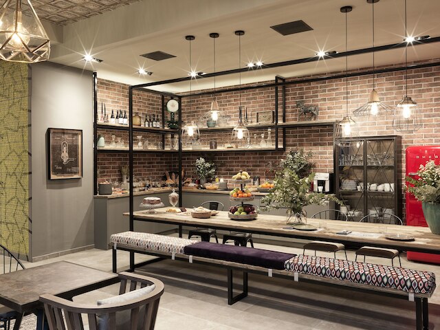 18 ミコン ストリート