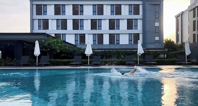 ブルー ラビット ホテル