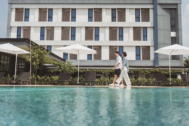 ブルー ラビット ホテル