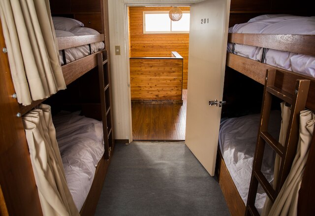 アンヌプリ オアシス ロッジ