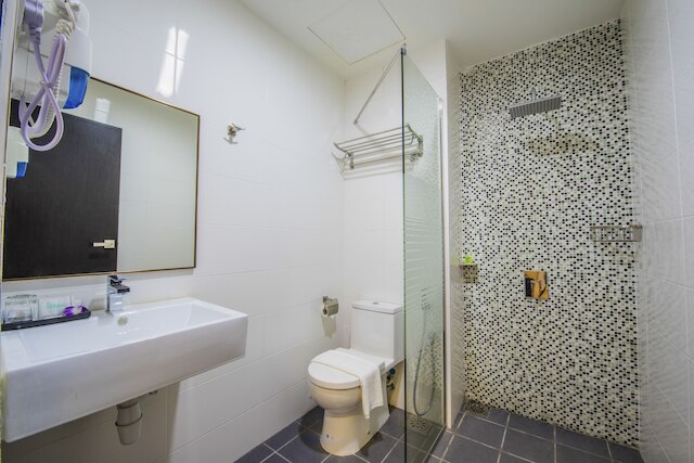 インホテル イナナム コタ キナバル