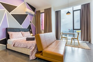 ルッツェリ スイート エンパイア ダマンサラ