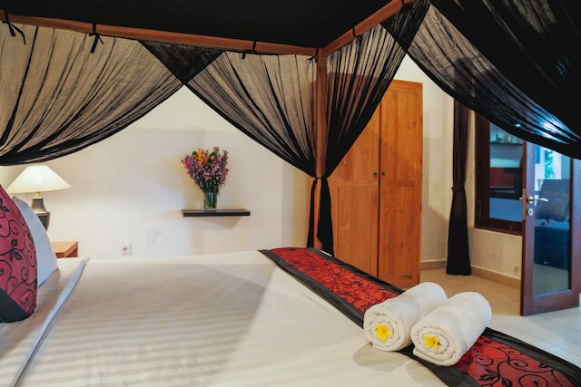 ヴィラ バリ キャビア