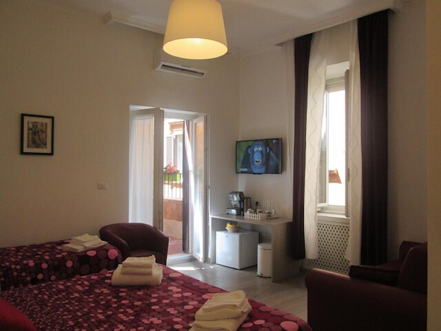 トレヴィ エレガンス スイート