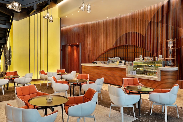 ダブルツリー バイ ヒルトン ドバイ - ビジネス ベイ