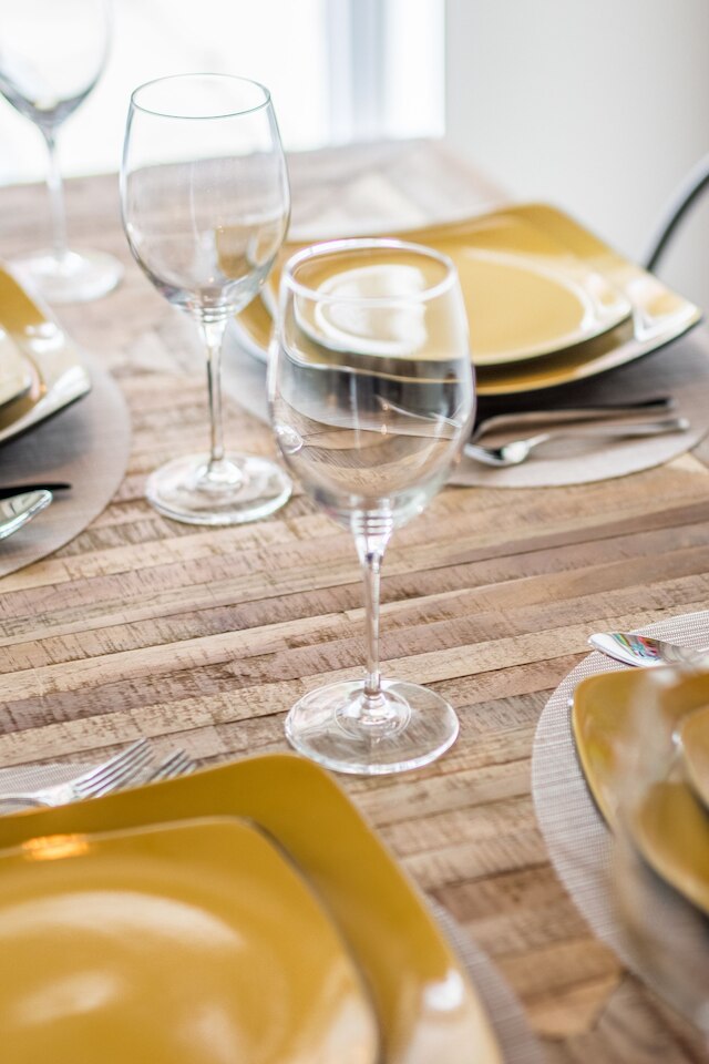 ラグジュリアス トロント ロフツ