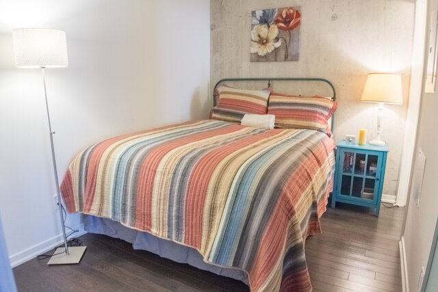 ラグジュリアス トロント ロフツ