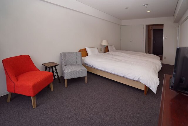 TOBI hostel and apartments